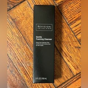 Revision Skincare Gentle Foaming Cleanser - 5 fl oz - NEW in sealed box